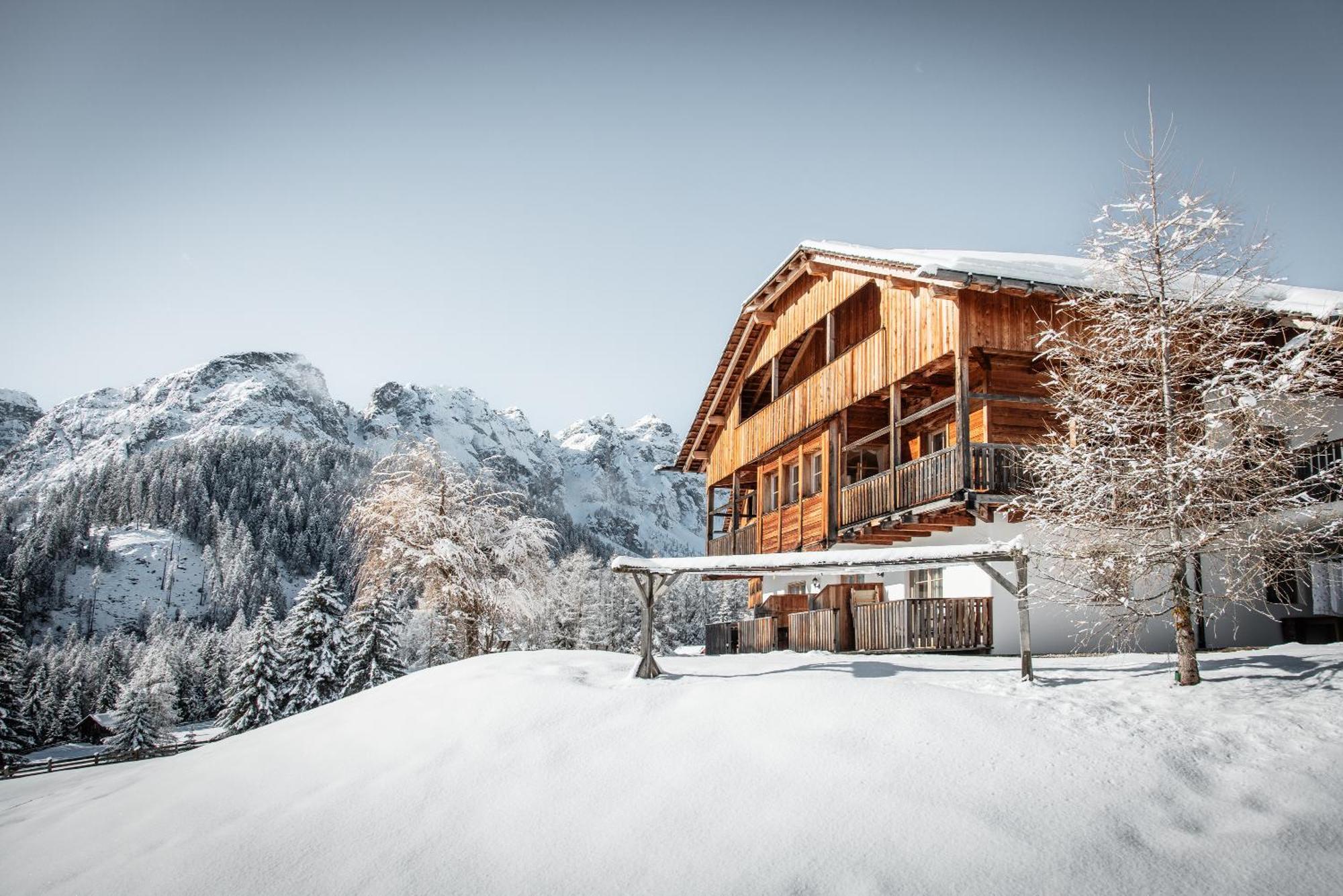 Hotel Pension Odles 산 마르티노 인 바디아 외부 사진