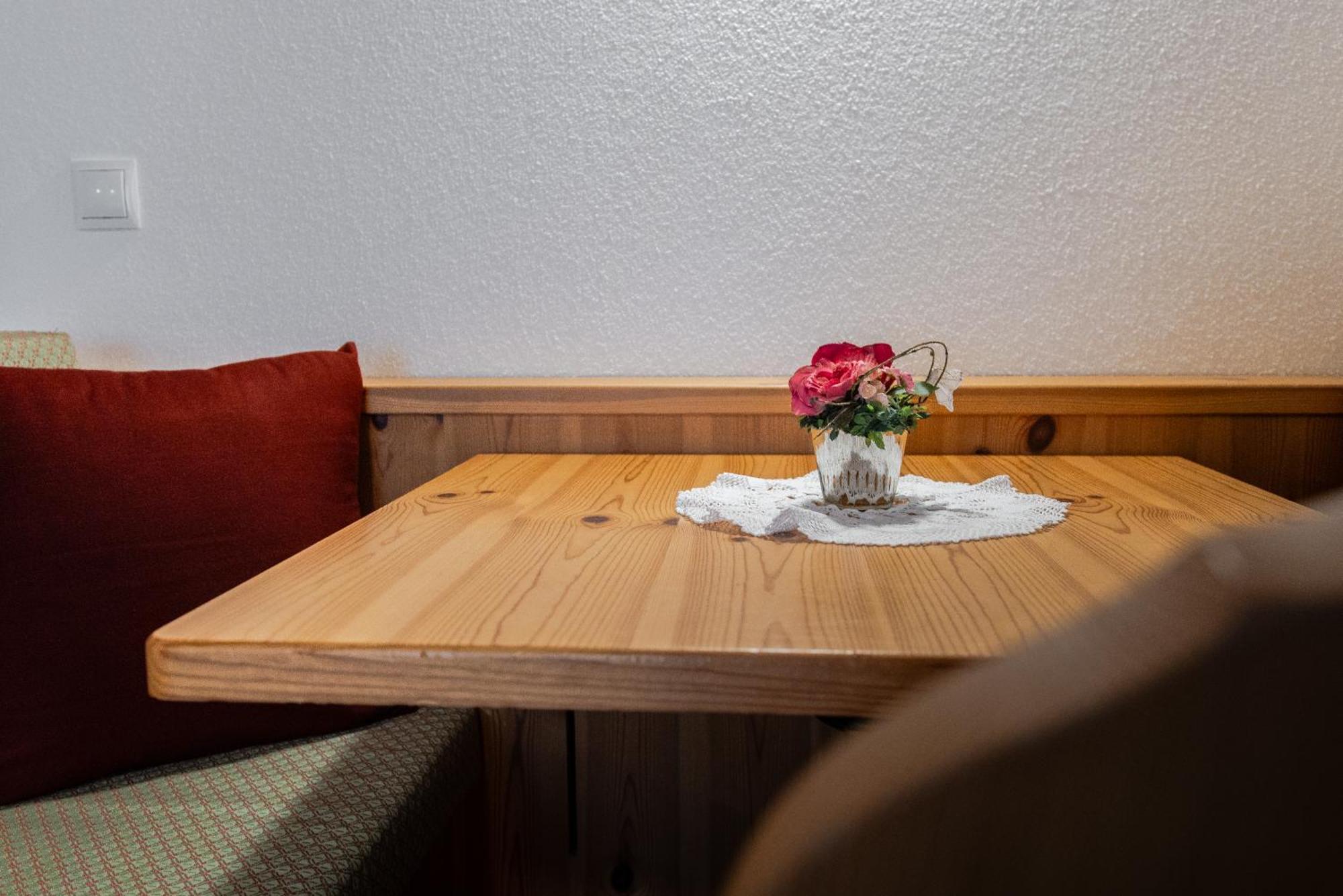 Hotel Pension Odles 산 마르티노 인 바디아 외부 사진